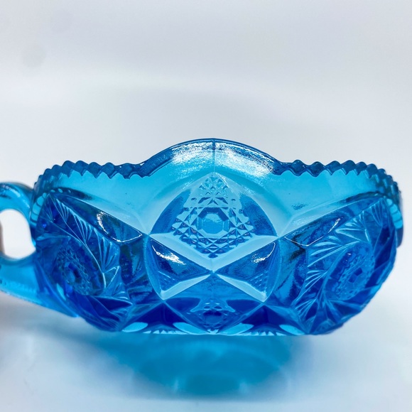 Vintage 1950s Kemple McKee Aztec Blue Nappy Dish Pattern 96 Handled Bowl - Picture 4 of 12